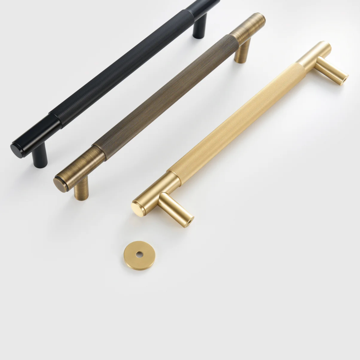 LA LINEA Solid Brass Linear Knurling Double-Sided Or Single Door Pull Handle