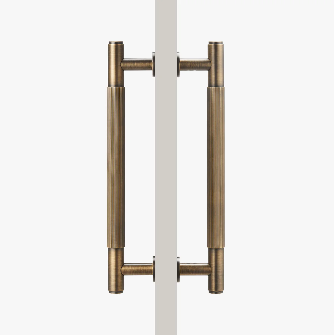 LA LINEA Solid Brass Linear Knurling Double-Sided Or Single Door Pull Handle