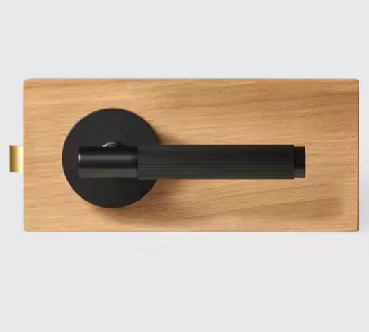 LA LINEA Modern Brass Linear Knurling Interior Door Lever Handle (Black)