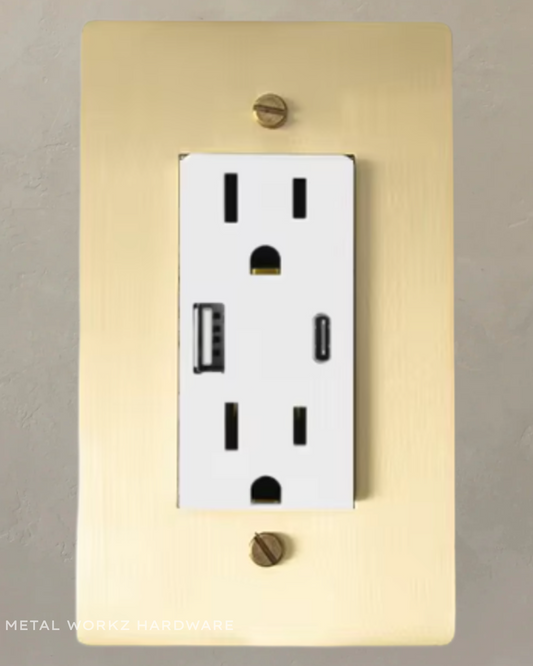 Brass USB/ Type C Duplex Electrical Power Outlet (1-Gang) Brass With White Module