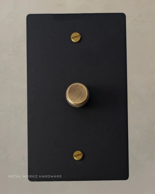 Brass 3-Way Rotary Dimmer Switch (1-Gang) Black + Antique Bronze