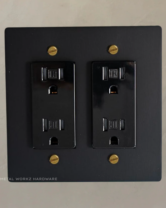 Brass Standard 15A Duplex Electrical Power Outlet (2-Gang) Black + Antique Bronze With Black Module
