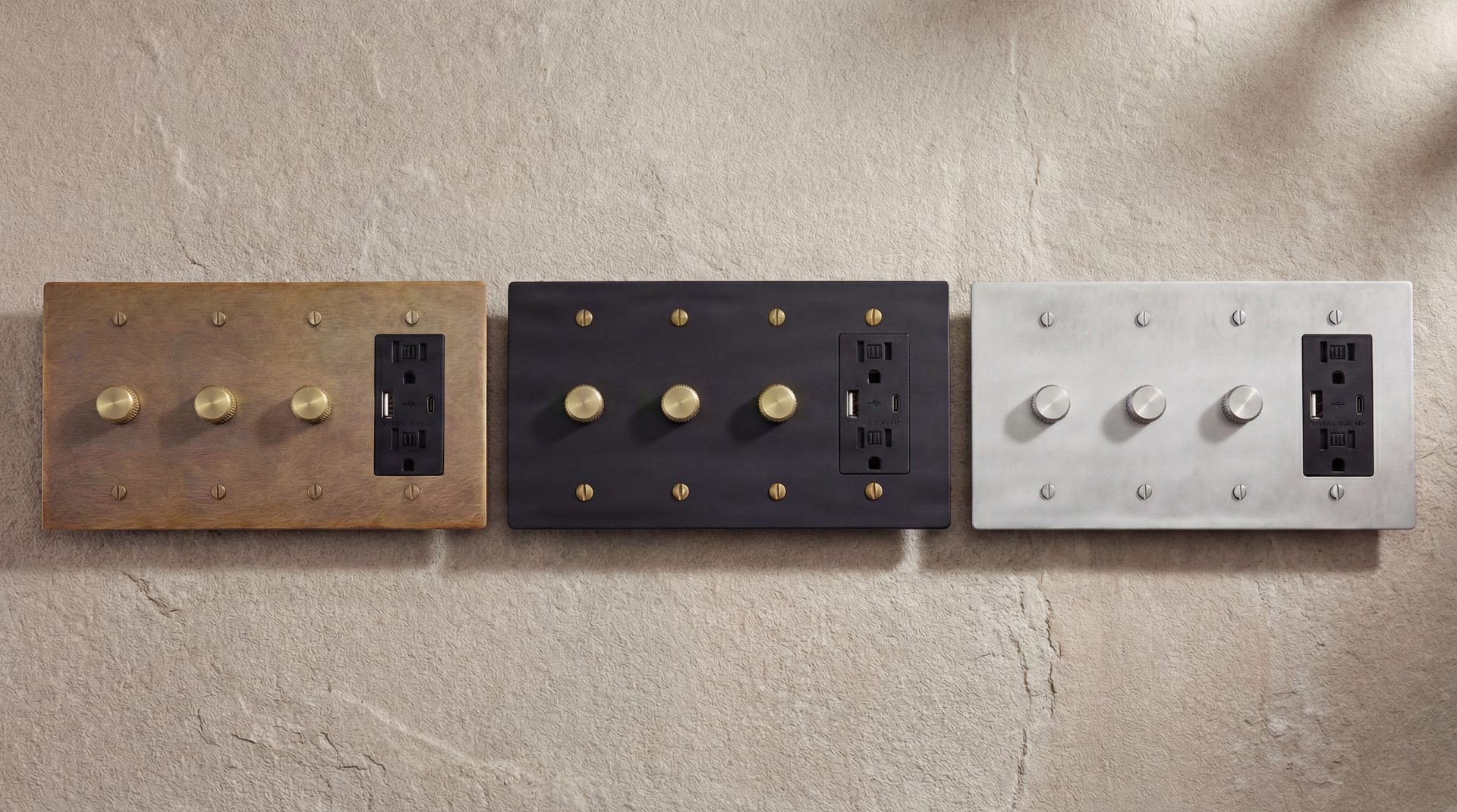 4 Gang Usb Outlets - Desktop Hero