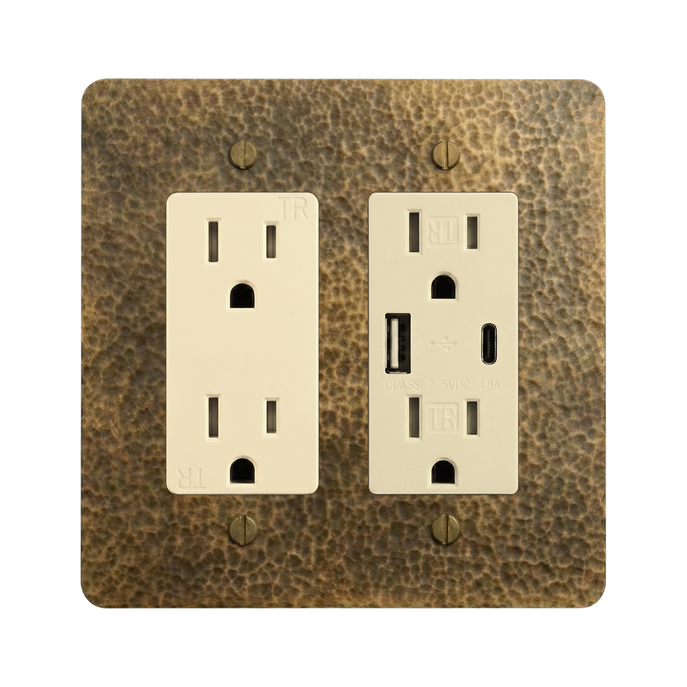 Hammered Brass 2-Gang Duplex Outlet & USB Outlet Switch Plate in Ivory