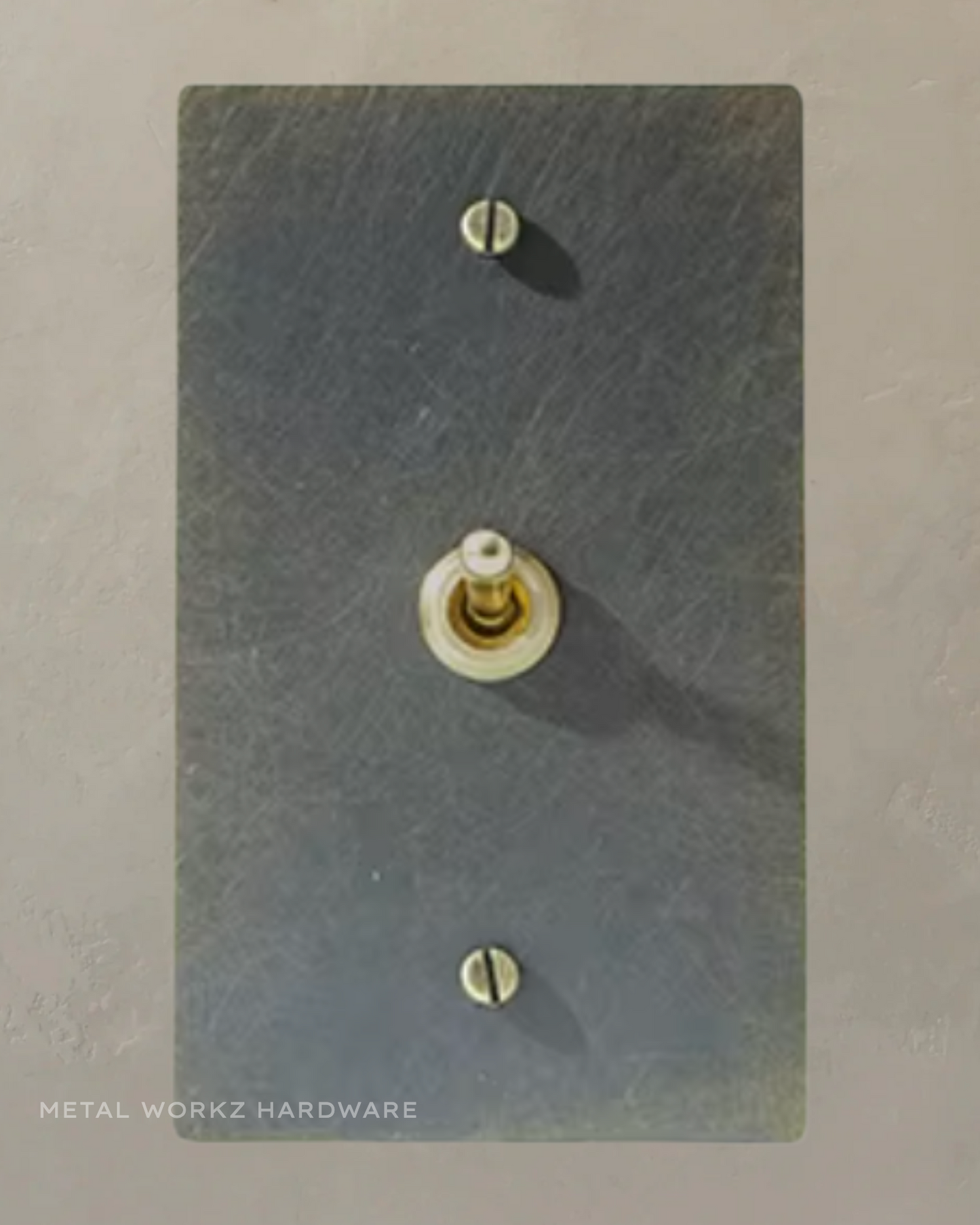 Brass Vintage Toggle Light Switch (1-Gang) Antique Bronze